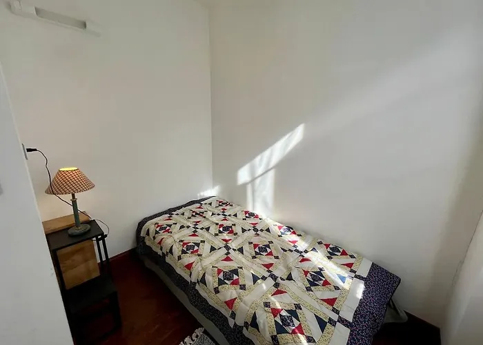 Le Du Clos D'andre 펜션 카스텔나우다리