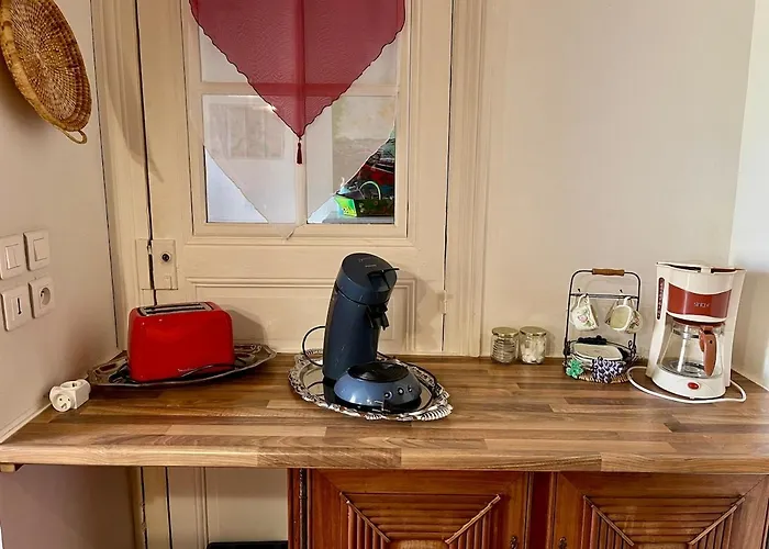 Le Du Clos D'andre * 카스텔나우다리